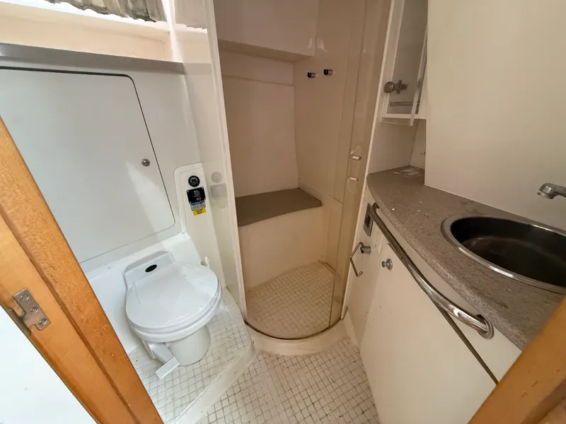 Slide: The Image of Boston Whaler 350 Defiance 2002 - 25