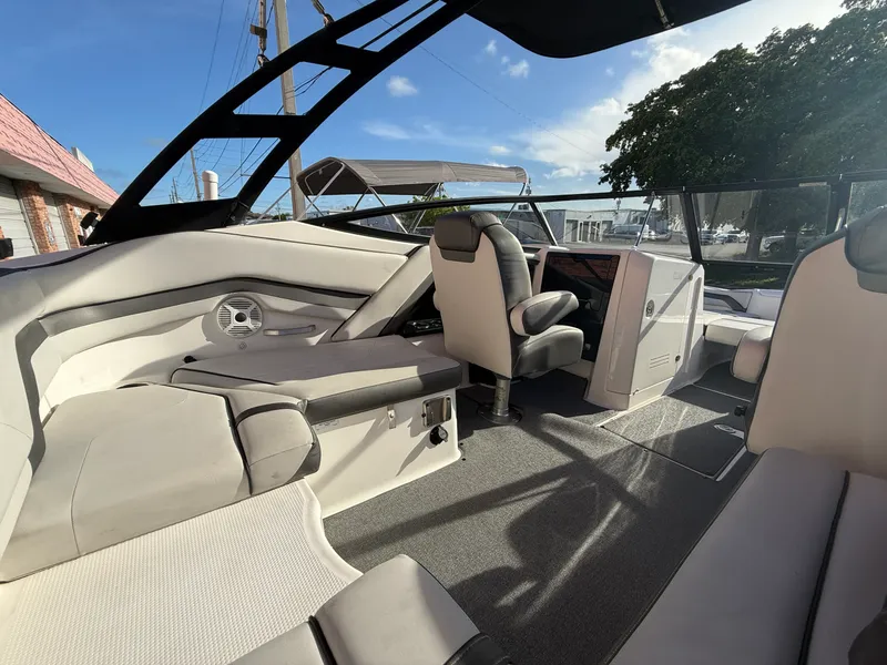 Slide: The Image of Yamaha AR240 2020 - 12