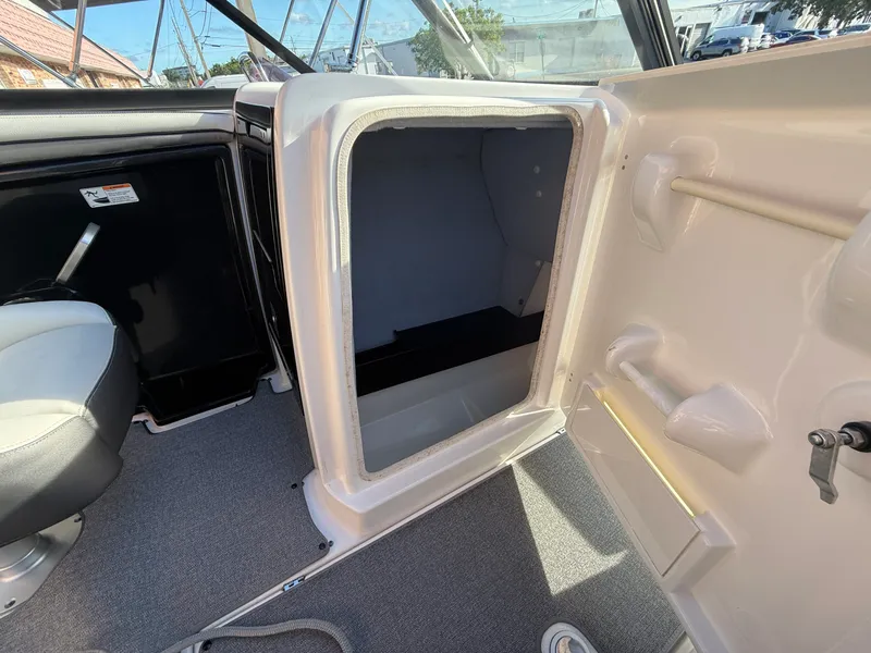 Slide: The Image of Yamaha AR240 2020 - 20