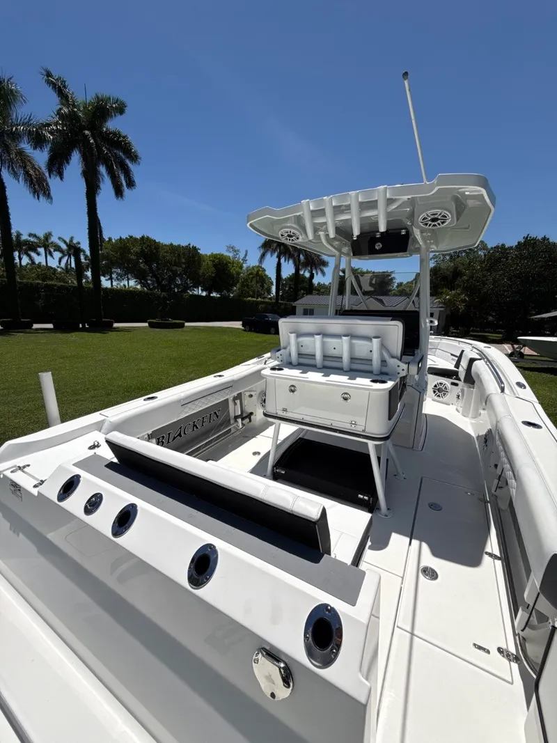The Image of Blackfin 252CC 2022 - 0
