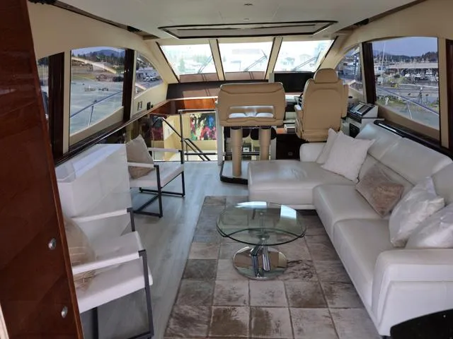 Slide: The Image of Lazzara Yachts 75 LSX 2008 - 32