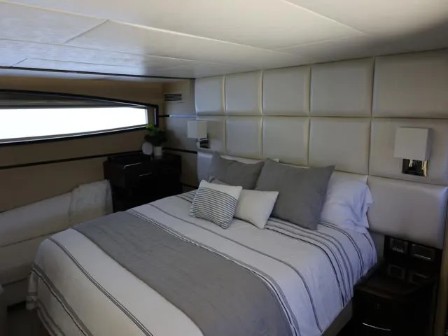 Slide: The Image of Lazzara Yachts 75 LSX 2008 - 47