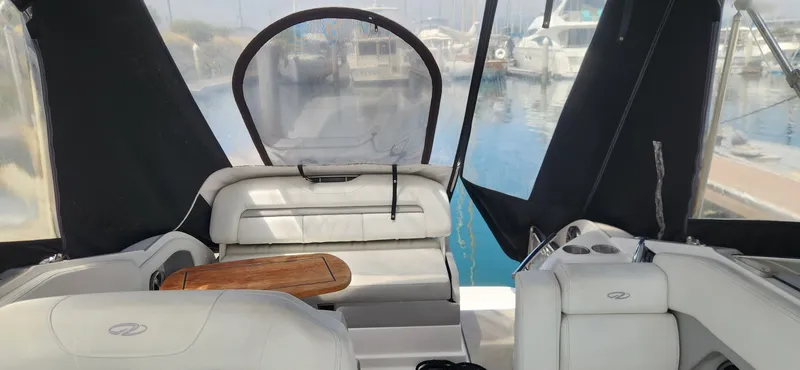 Slide: The Image of Regal 28 Express 2020 - 6