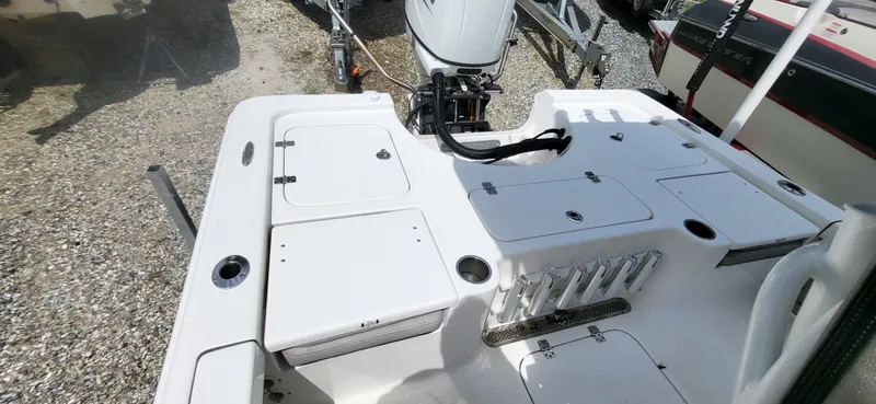 Slide: The Image of Sea Pro 228 Bay 2021 - 13