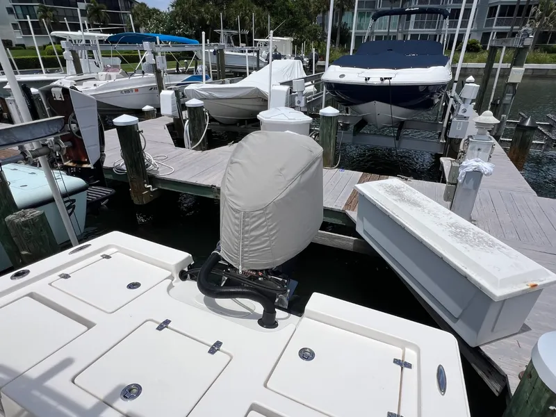 Slide: The Image of Pathfinder 2400 TRS 2021 - 31