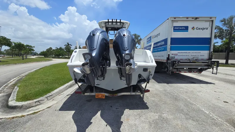Slide: The Image of Sea Hunt 275 Ultra 2023 - 3