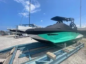 Slide: The Image of Nautique Super Air G23 2021 - 5
