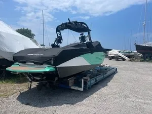 Slide: The Image of Nautique Super Air G23 2021 - 6