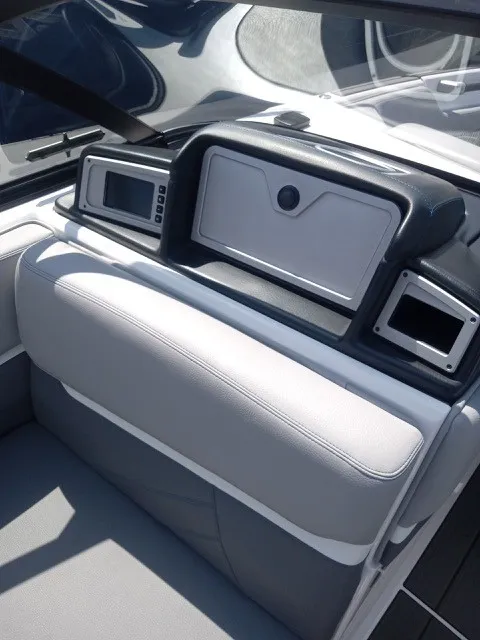 Slide: The Image of Supra SL 450 2023 - 20