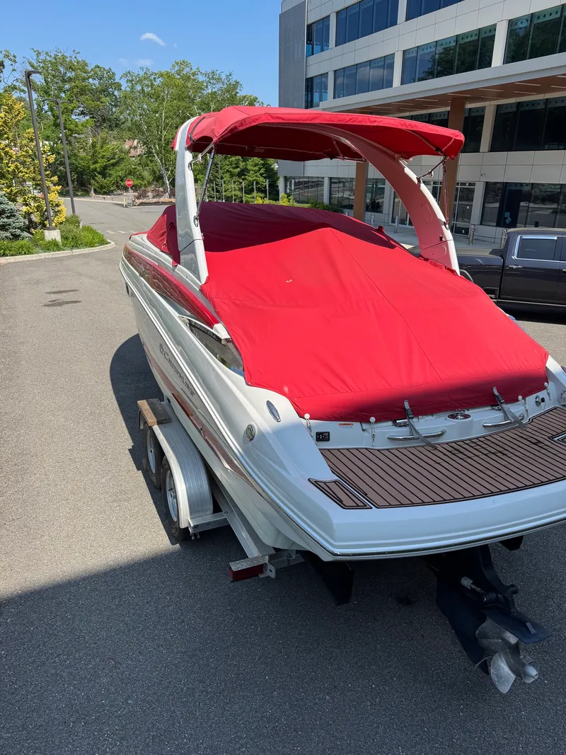 Slide: The Image of Crownline Boats 255 SS 2016 - 8