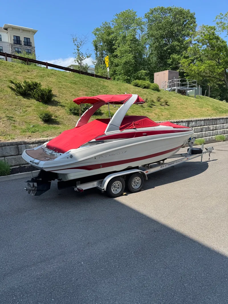 Slide: The Image of Crownline Boats 255 SS 2016 - 5