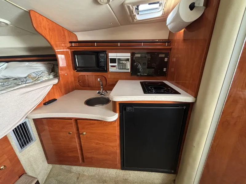 Slide: The Image of Rinker 312 Fiesta Vee 2003 - 22