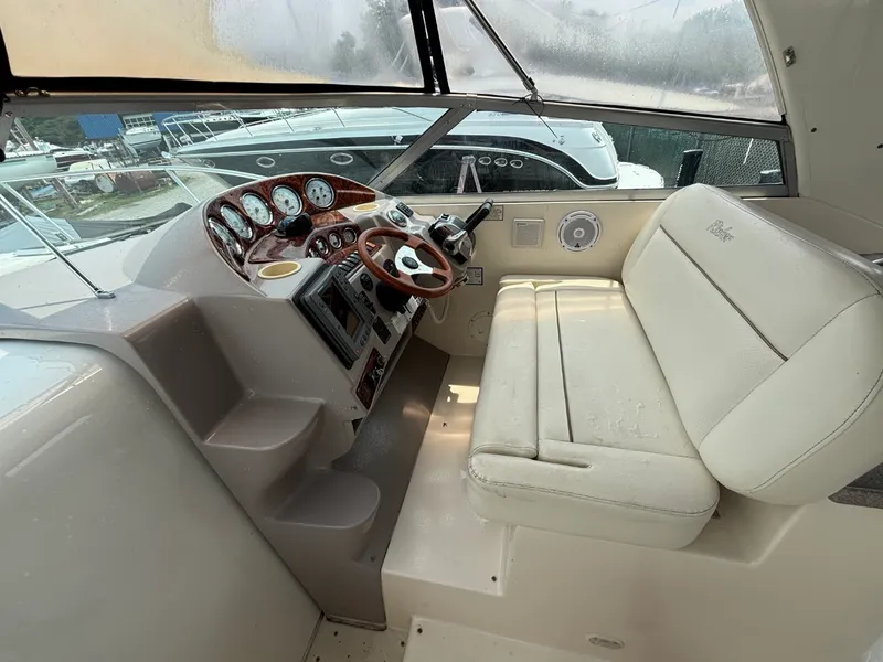 Slide: The Image of Rinker 312 Fiesta Vee 2003 - 17