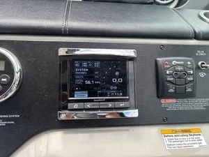 Slide: The Image of Sea Ray 350 Sundancer 2014 - 34