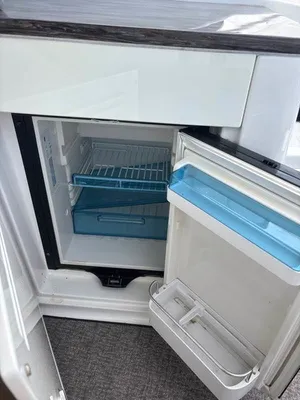 Slide: The Image of Sea Ray 350 Sundancer 2014 - 29