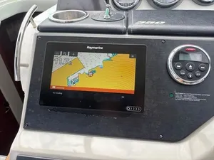 Slide: The Image of Sea Ray 350 Sundancer 2014 - 33