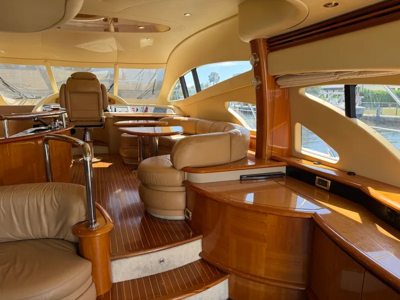 Slide: The Image of Azimut 62 2008 - 10