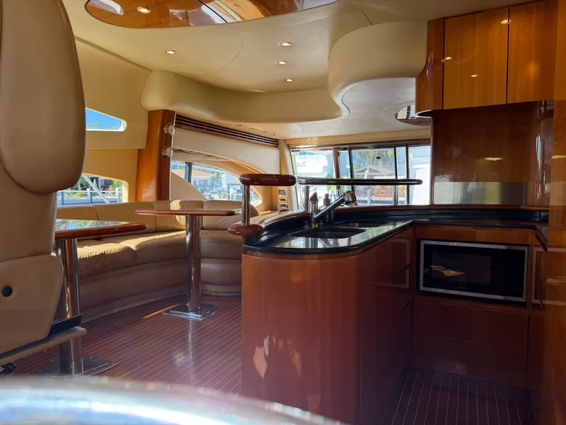 Slide: The Image of Azimut 62 2008 - 31