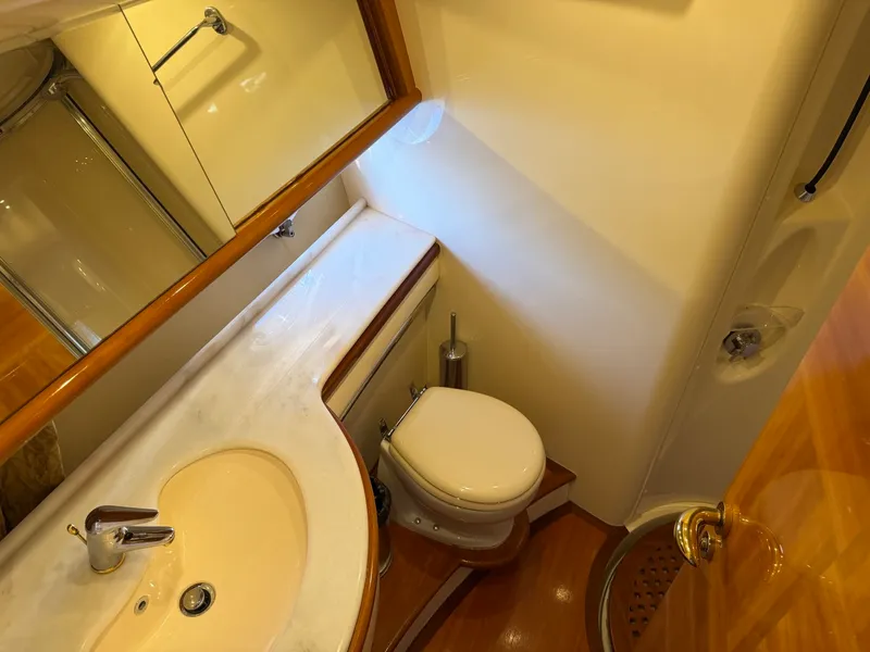 Slide: The Image of Azimut 62 2008 - 26