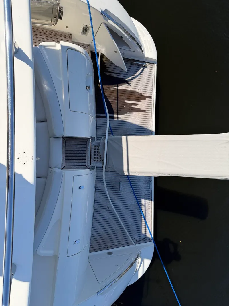 Slide: The Image of Azimut 62 2008 - 40