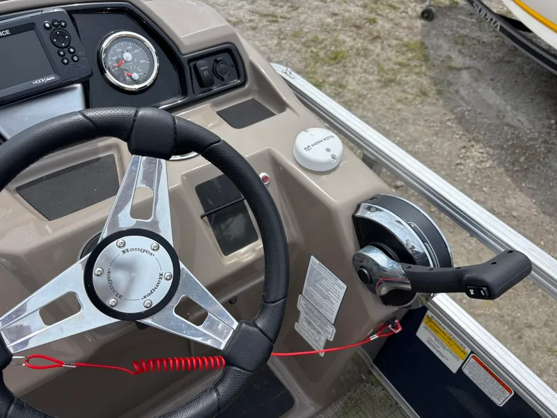 Slide: The Image of Ranger 200F 2022 - 11