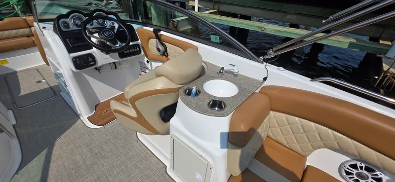 Slide: The Image of NauticStar 243 DC 2024 - 9