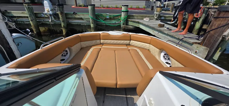 Slide: The Image of NauticStar 243 DC 2024 - 5