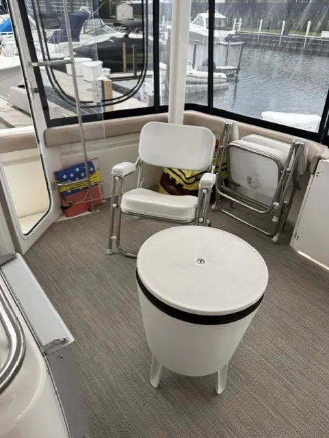 Slide: The Image of Silverton 422 Motor Yacht 2000 - 16