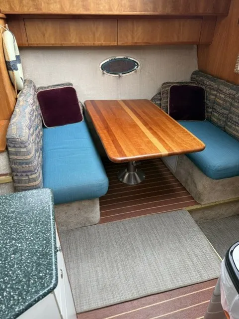Slide: The Image of Silverton 422 Motor Yacht 2000 - 18