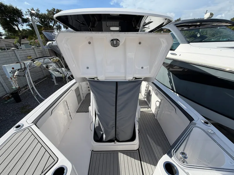 Slide: The Image of Yamaha 255 Fish Sport 2024 - 9