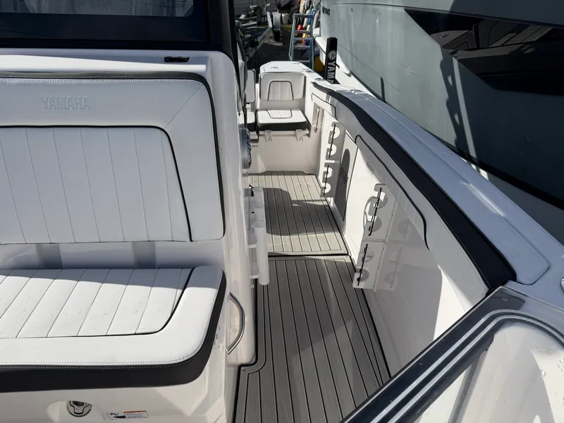 Slide: The Image of Yamaha 255 Fish Sport 2024 - 13