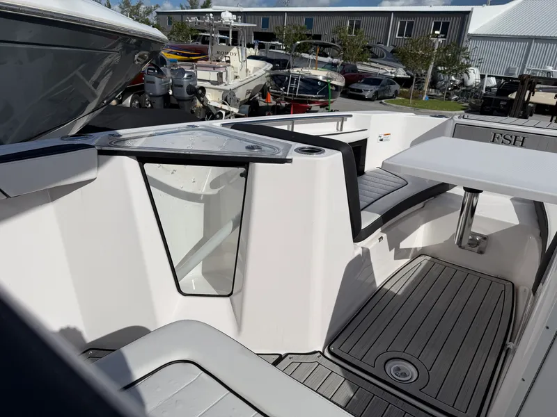 Slide: The Image of Yamaha 255 Fish Sport 2024 - 12