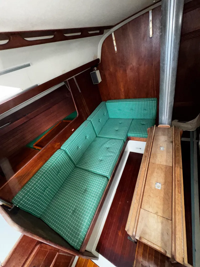 Slide: The Image of C&C Yachts 40 Tall Rig Deep Keel 1981 - 41
