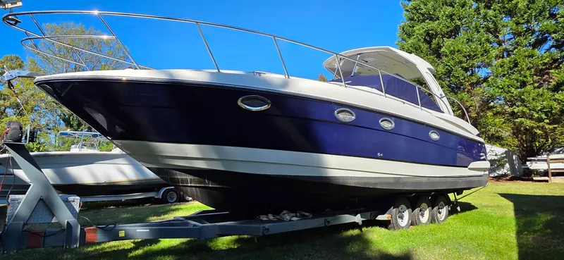 Slide: The Image of Monterey 350 Sport Yacht 2008 - 5
