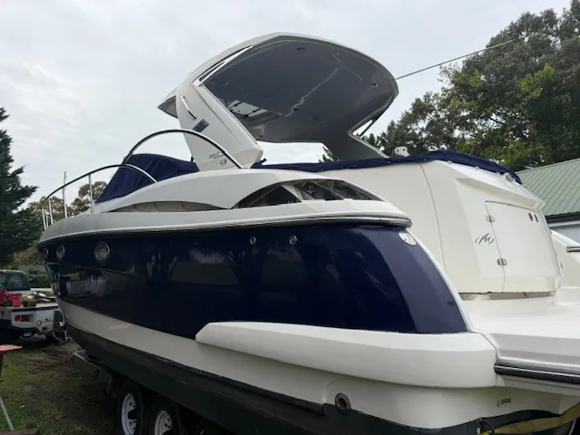 Slide: The Image of Monterey 350 Sport Yacht 2008 - 22