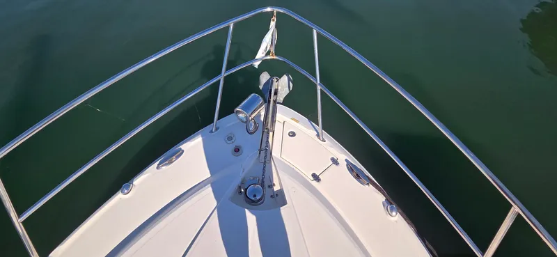 Slide: The Image of Monterey 340 Sport Yacht 2009 - 7