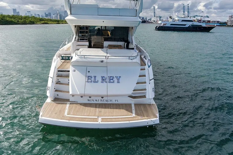 Slide: The Image of Sunseeker 68 Sport Yacht 2016 - 6