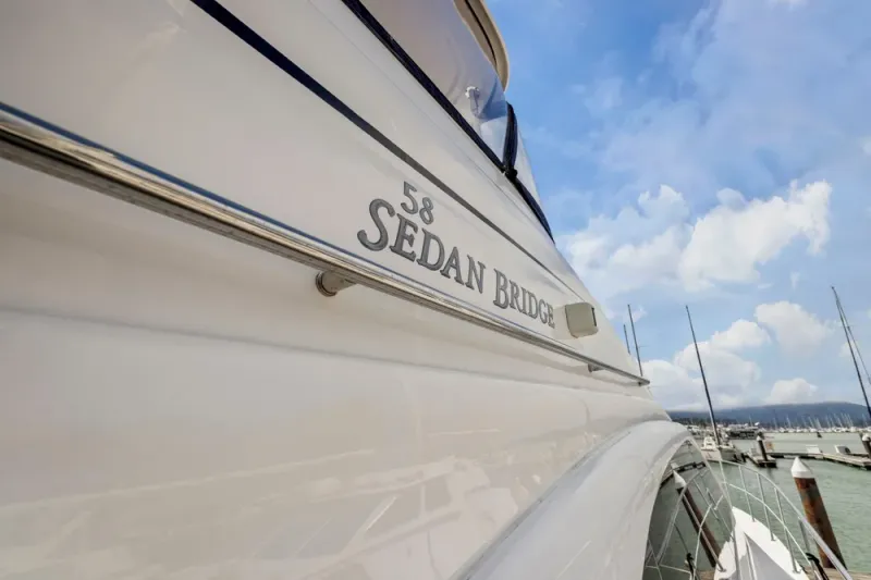 Slide: The Image of Sea Ray 58 Sedan Bridge 2007 - 69