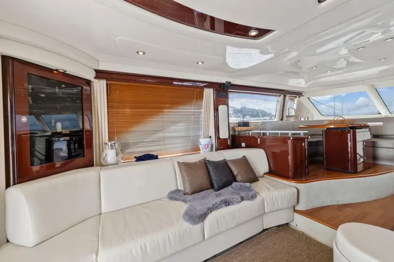 Slide: The Image of Sea Ray 58 Sedan Bridge 2007 - 32