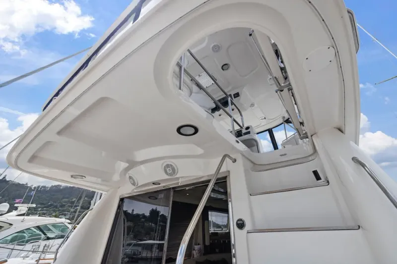 Slide: The Image of Sea Ray 58 Sedan Bridge 2007 - 28