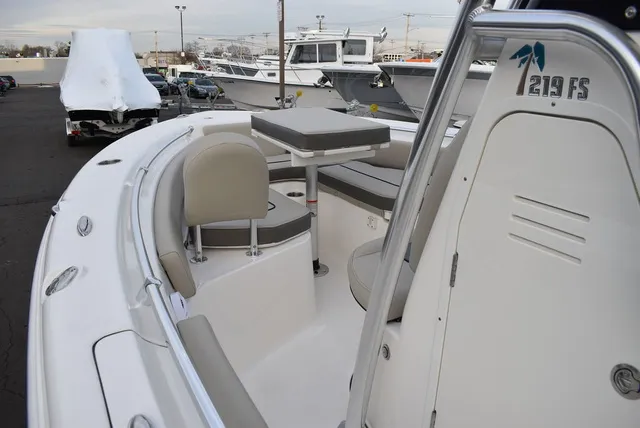 Slide: The Image of Key West Boats 219 FS 2026 - 19