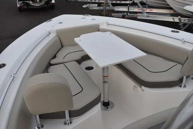 Slide: The Image of Key West Boats 219 FS 2026 - 20