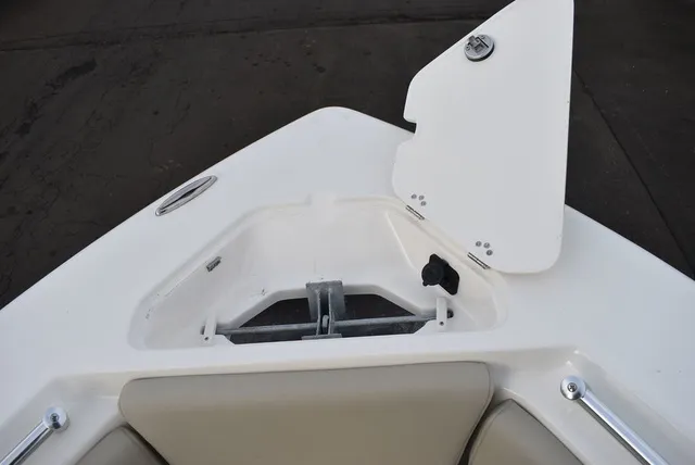 Slide: The Image of Key West Boats 219 FS 2026 - 24