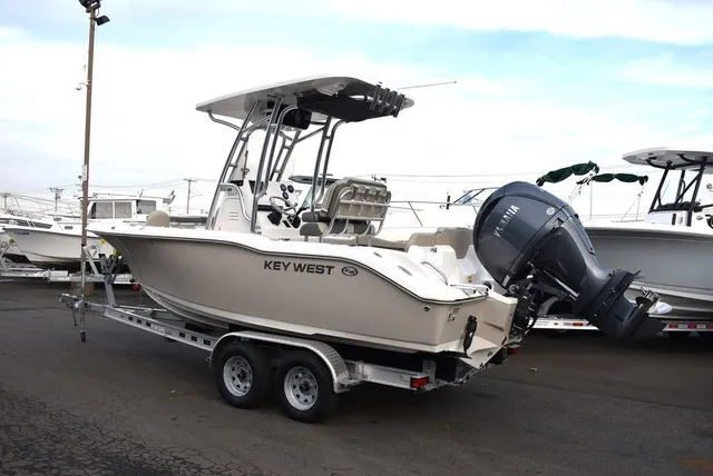 Slide: The Image of Key West Boats 219 FS 2026 - 3