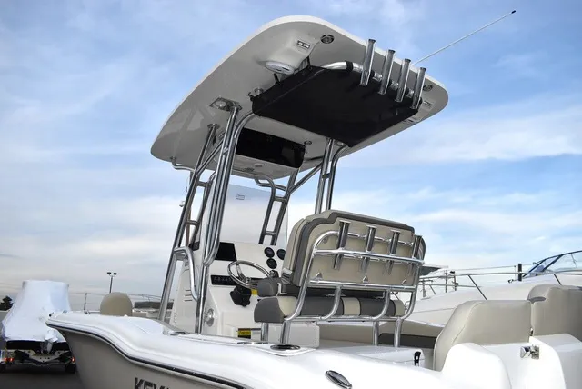 Slide: The Image of Key West Boats 219 FS 2026 - 5