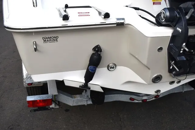 Slide: The Image of Key West Boats 219 FS 2026 - 7