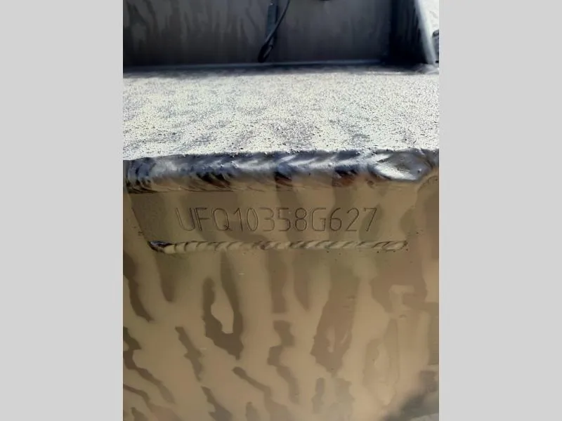 Slide: The Image of Gator-Tail 17/50 Savage Series 2027 - 2