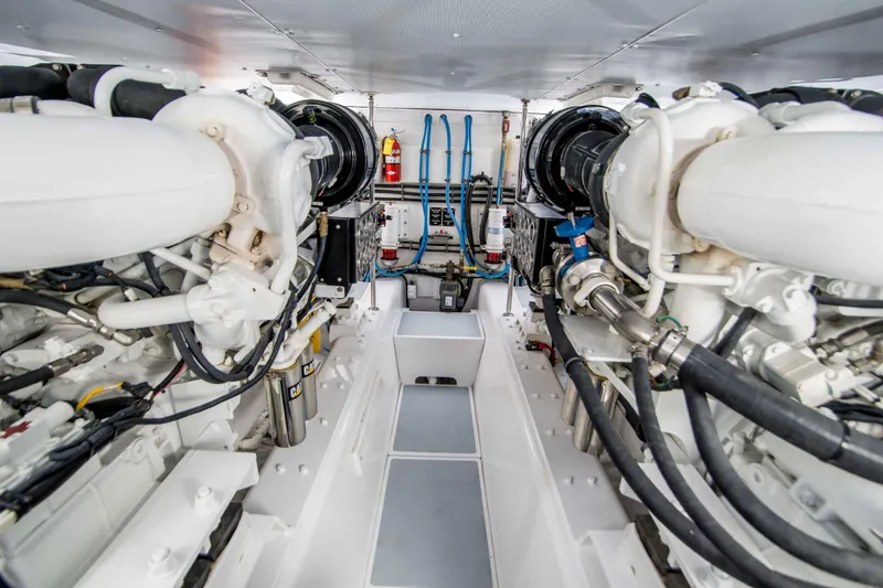 Slide: The Image of Titan 75 Custom Sportfisher 2008 - 43