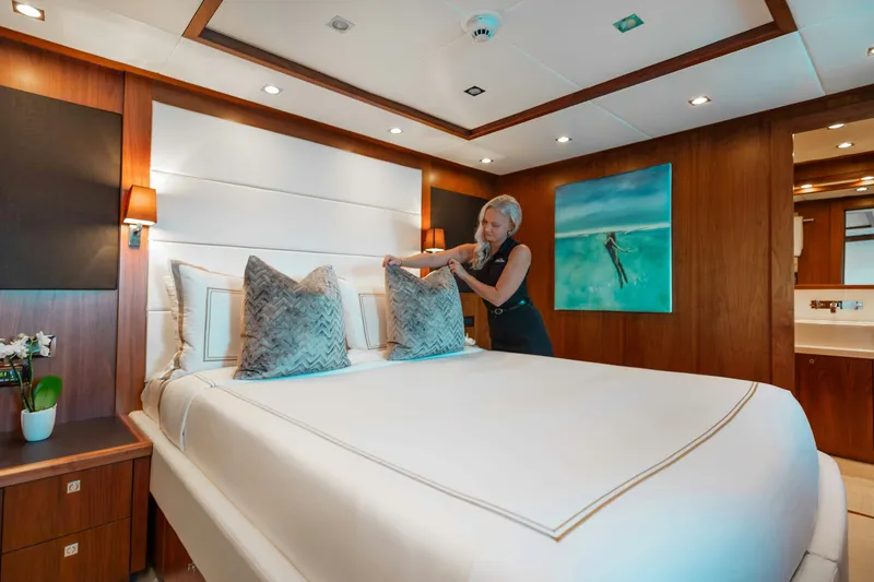 Slide: The Image of Sunseeker Sunseeker 131 Yacht 2010 - 18