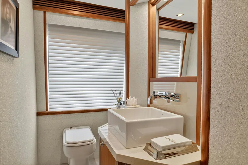 Slide: The Image of Sunseeker Sunseeker 131 Yacht 2010 - 28